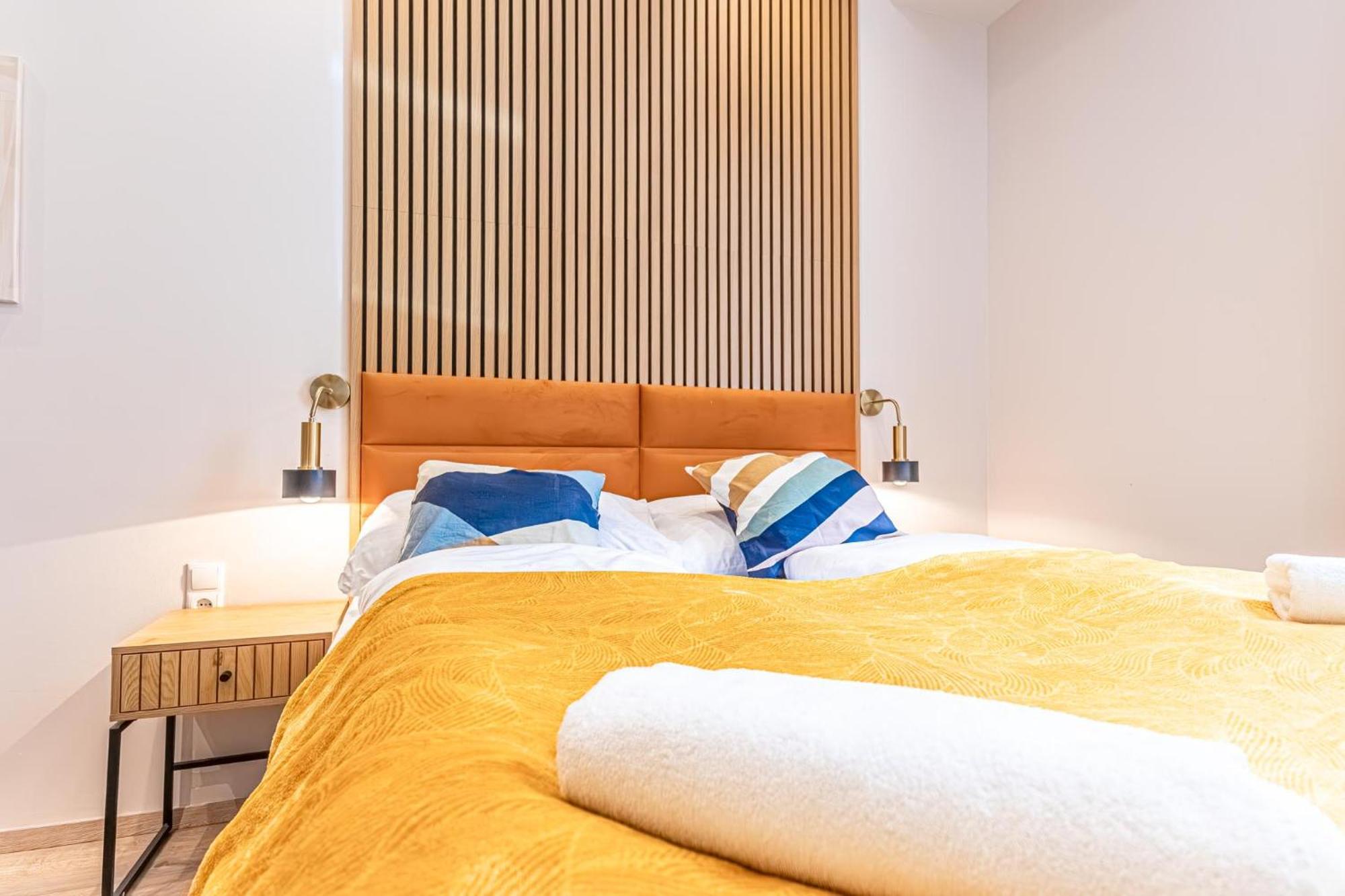 Wiener Stadthalle Boutique Rooms - Ideal For Couples エクステリア 写真