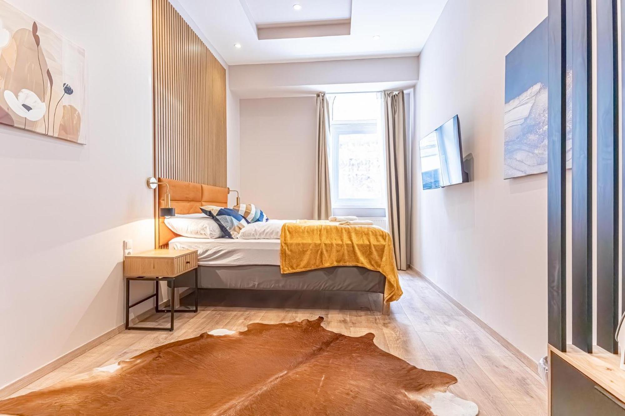Wiener Stadthalle Boutique Rooms - Ideal For Couples エクステリア 写真
