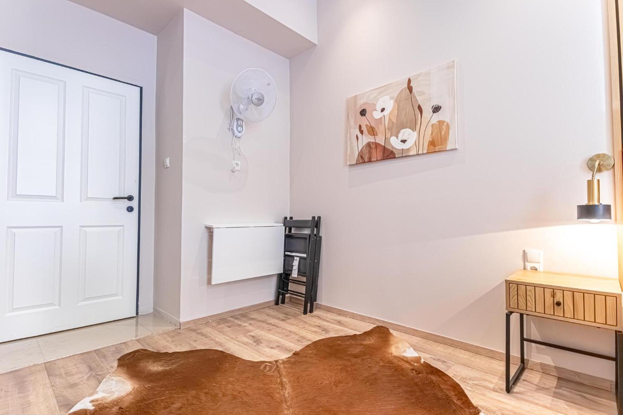 Wiener Stadthalle Boutique Rooms - Ideal For Couples エクステリア 写真