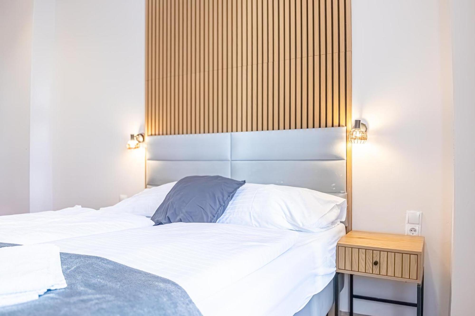 Wiener Stadthalle Boutique Rooms - Ideal For Couples エクステリア 写真